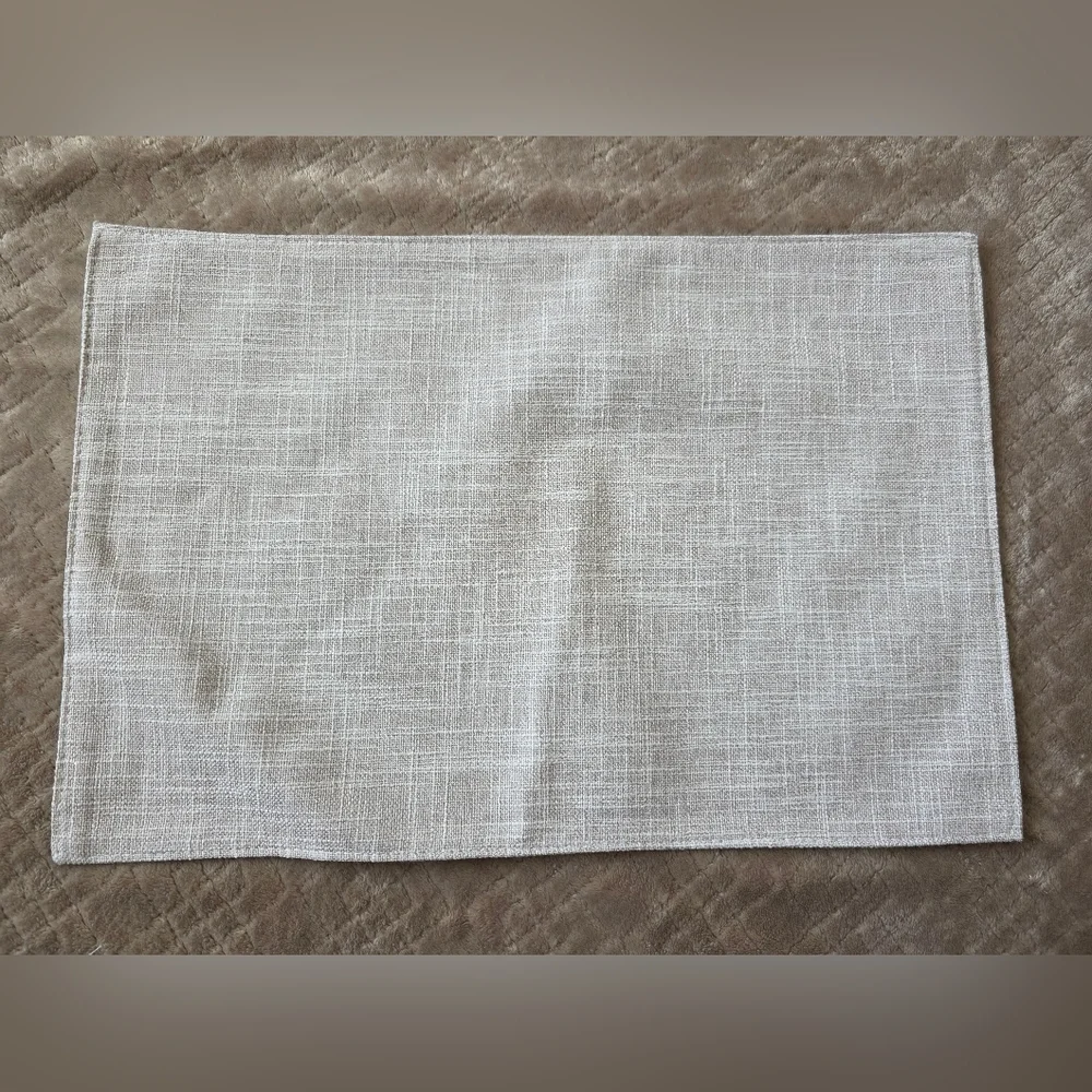 Set‎ 8 Chic Cream Table Mats